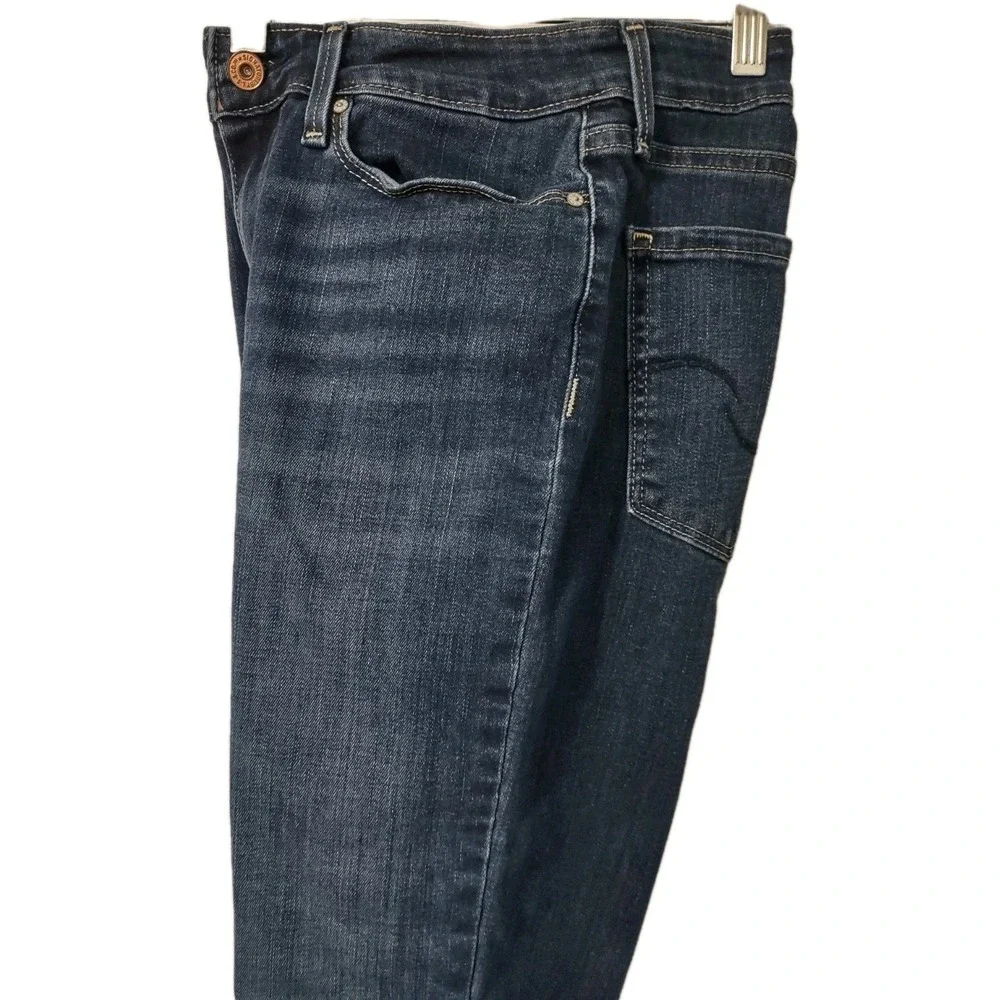 Jeans Signature by Levi Strauss Slim Mid‎ Rise Blue 8M W29 L30 Women's Normcore